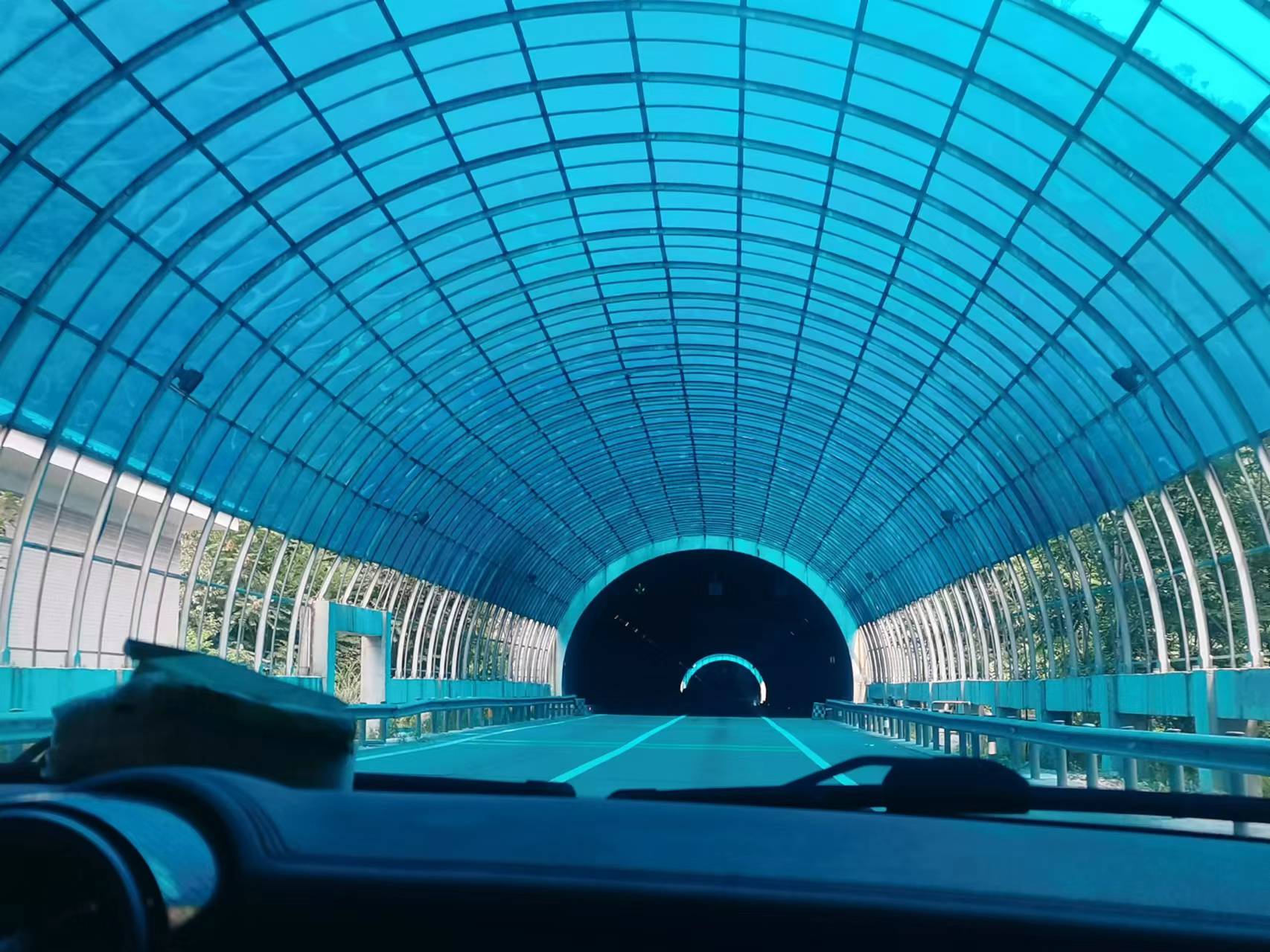 隧道.jpg